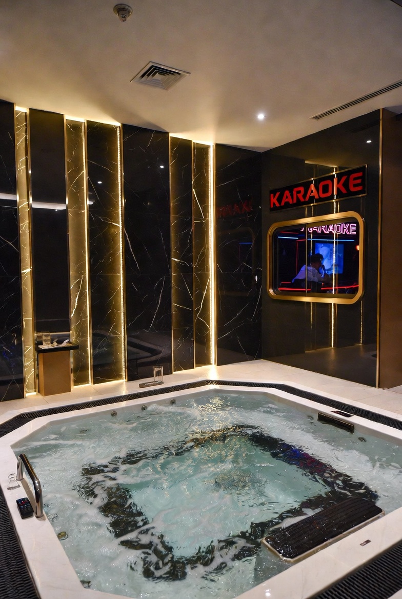KTV ROOM